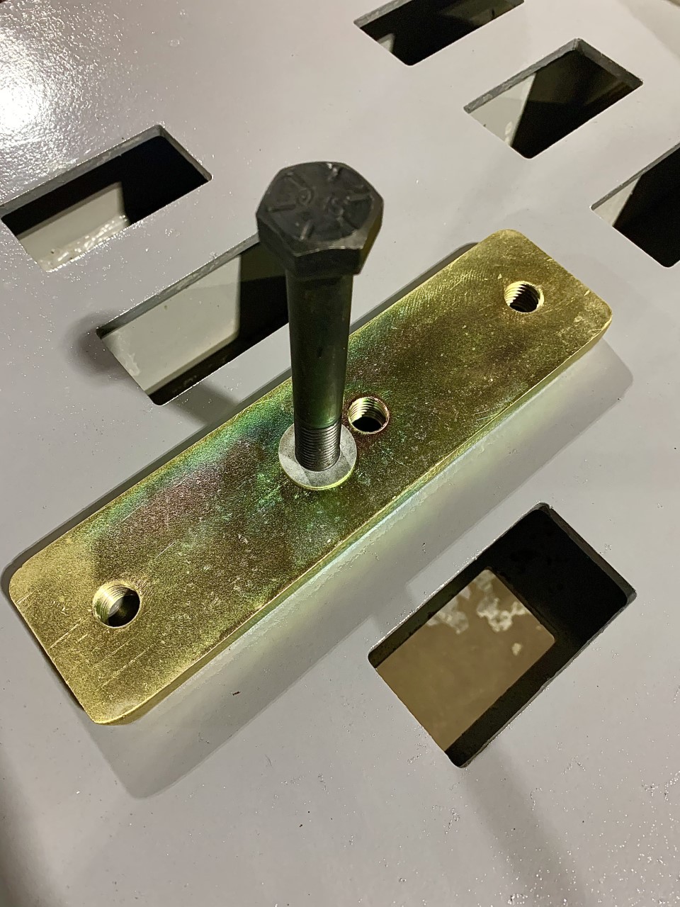 Fastener Bar