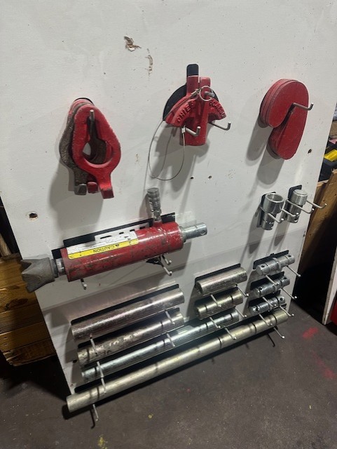 Used Auxiliary Pulling EVHT & Goliath